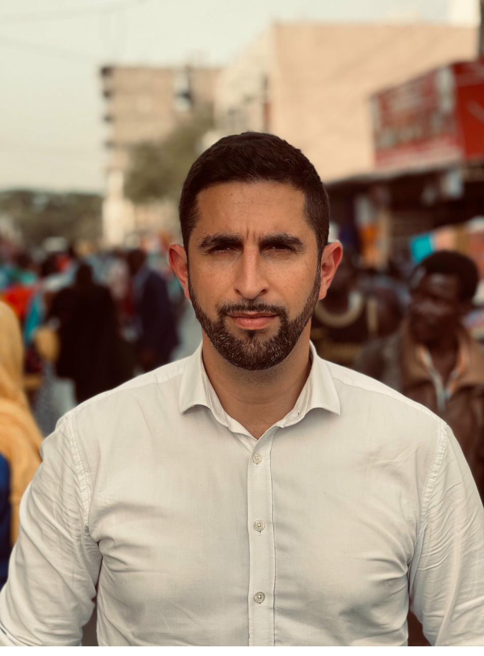 Naïm Zriouel, poète et conférencier marseillais